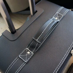 Aston Martin DB11 Coupé (EU) Set Hinterer Kofferraum 3-tlg. -Brax Taschen Deutschland Verkaufs-Shop 1048206 DSC08921