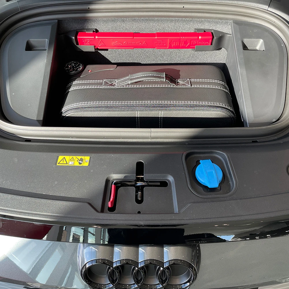 Audi GT E-Tron Koffer Für Kofferraum Vorne 2 Audi GT E-Tron Koffer Für Kofferraum Vorne – Bild 2