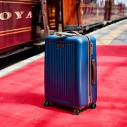 Merian Koffer M - Navy -Brax Taschen Deutschland Verkaufs-Shop 1049860 9 M Kopie 1920x1920