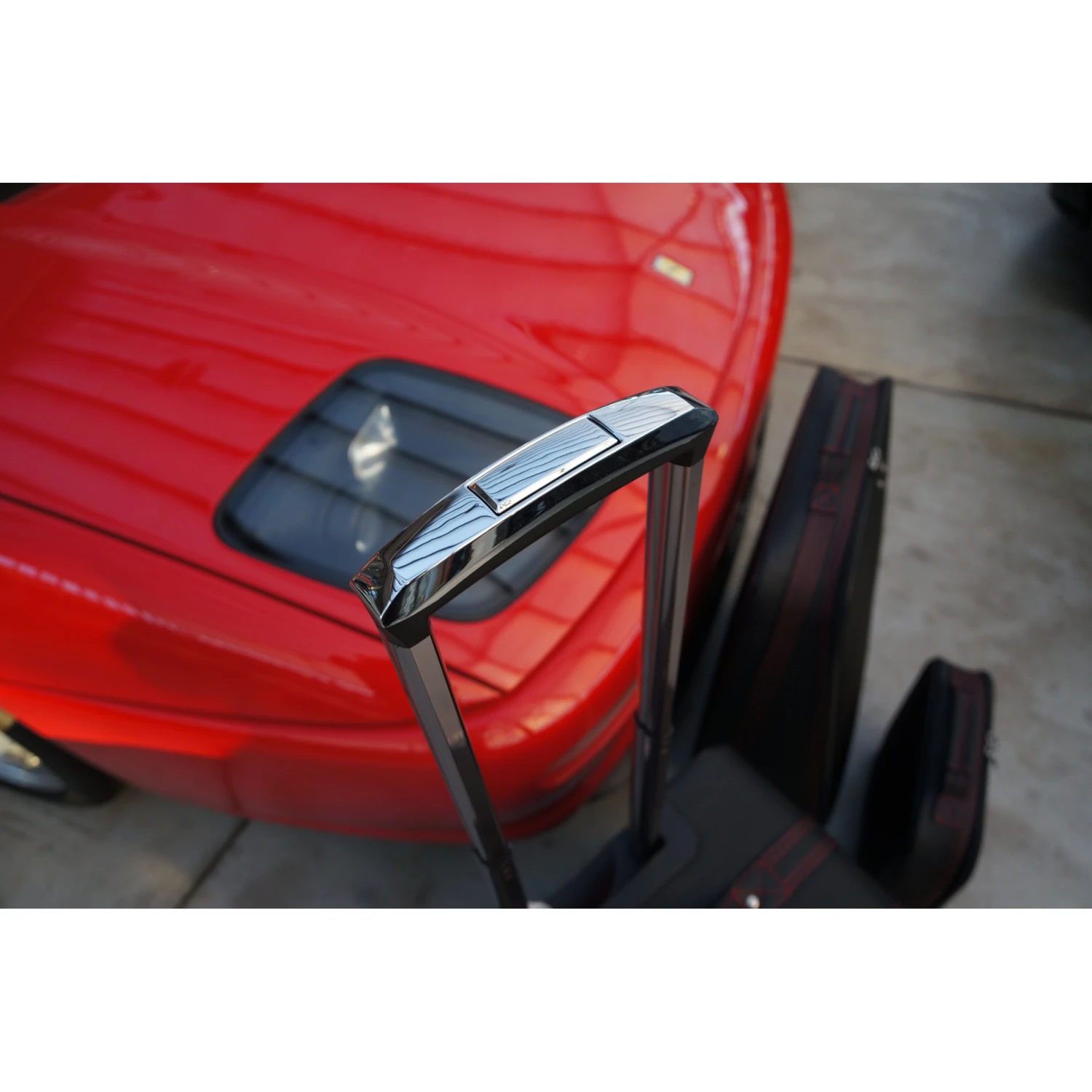 Ferrari 512 Testarossa - 4-tlg. Kofferset Kofferraum 9 Ferrari 512 Testarossa - 4-tlg. Kofferset Kofferraum – Bild 9