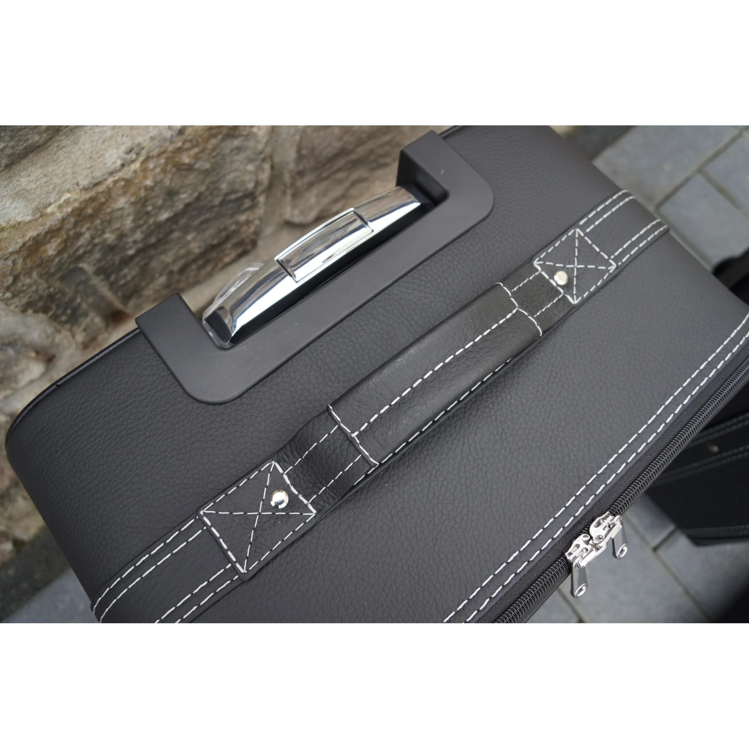 Maserati GranTurismo (EU-Version) - 5-tlg. Kofferset Kofferraum 1 Maserati GranTurismo (EU-Version) - 5-tlg. Kofferset Kofferraum