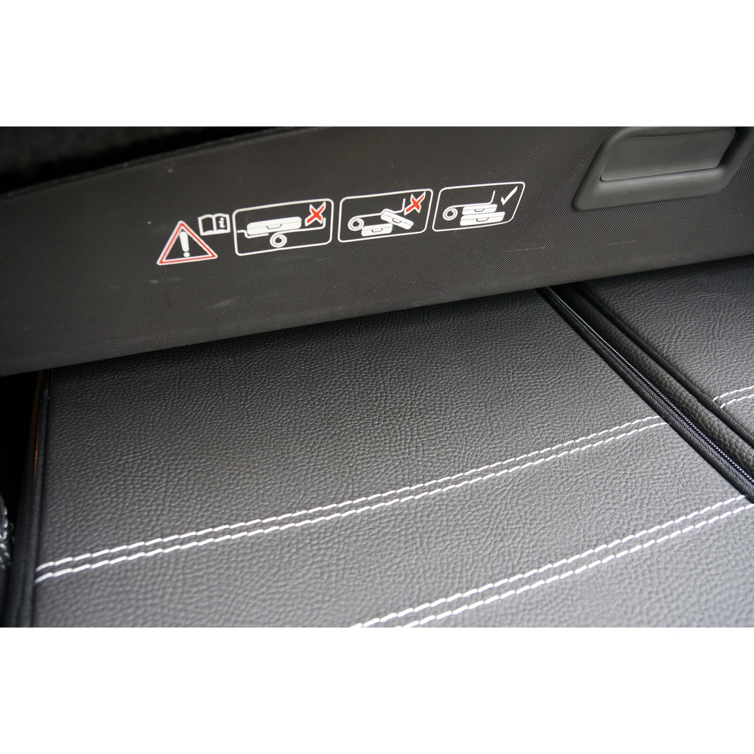 Jaguar XK/XKR Cabrio - 6tlg. Kofferset Kofferraum 8 Jaguar XK/XKR Cabrio - 6tlg. Kofferset Kofferraum – Bild 8