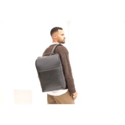 JOST STOCKHOLM Daypack Rucksack 2.0 - Schwarz -Brax Taschen Deutschland Verkaufs-Shop 1051440 4700001 Stockholm 15